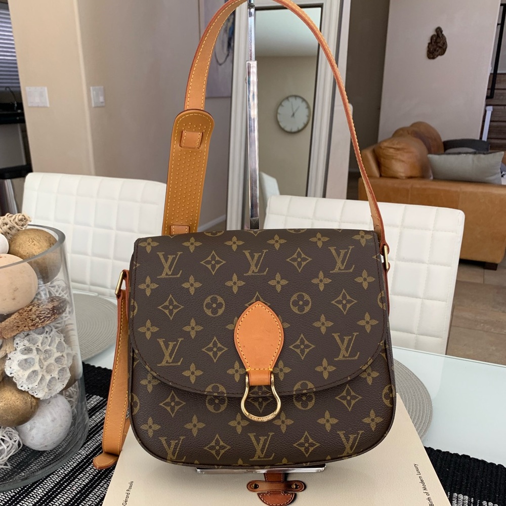 ❗️SOLD❗️🛍Louis Vuitton St Cloud GM🛍